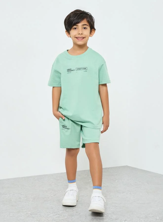 Styli Boy Green Graphic T-Shirt And Shorts Set